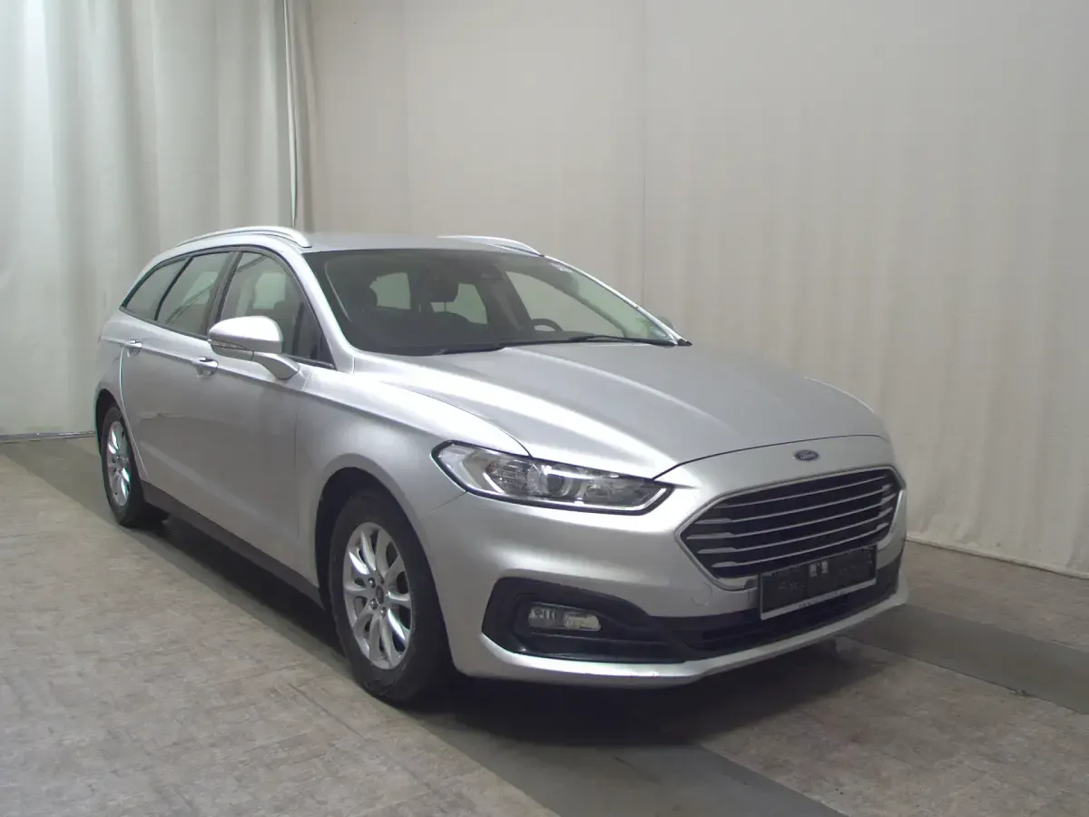 Gebraucht Ford Mondeo Business Edition 150 PS (110 kW) 2020 Silber Kombi
