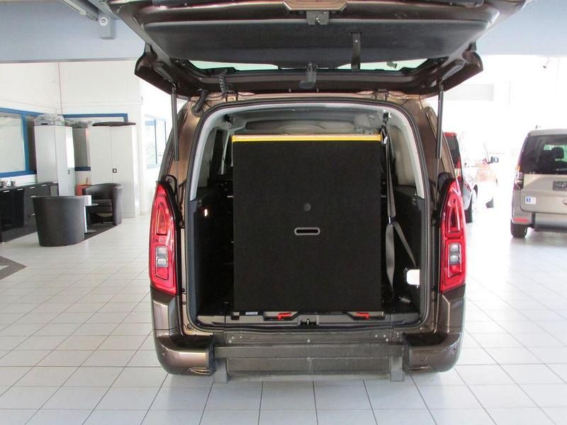 Gebraucht Opel Combo Life 110 PS (80 kW) 2020 Cosmic/hazelnut brown Van / Kleinbus