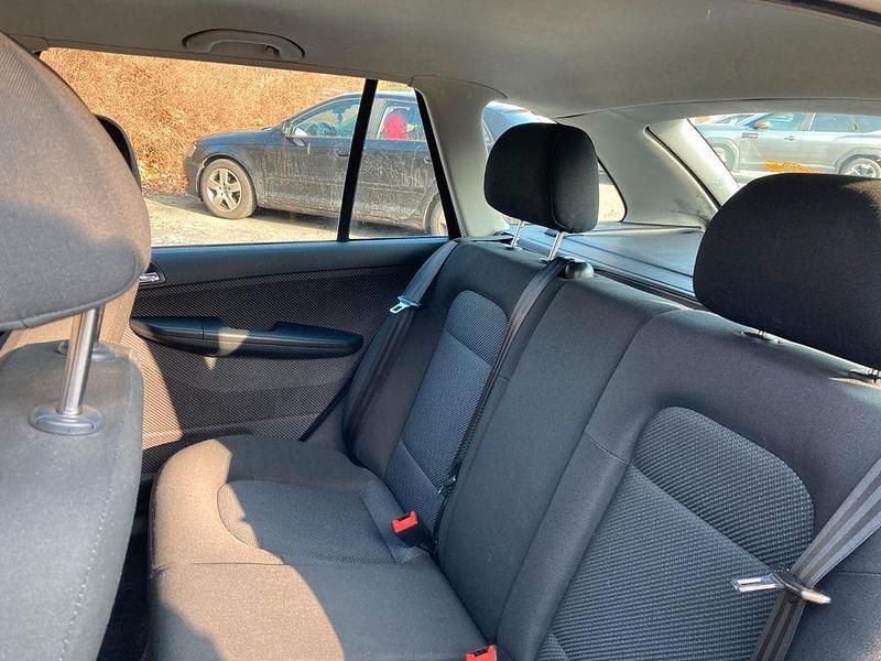 Gebraucht Skoda Fabia 75 PS (55 kW) 2005 Rot Kombi