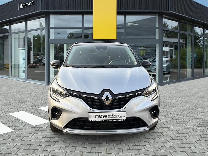 Gebraucht Renault Captur Komfort 91 PS (66 kW) 2023 Highlandgrau und blackpearlschwarz (grau) SUV