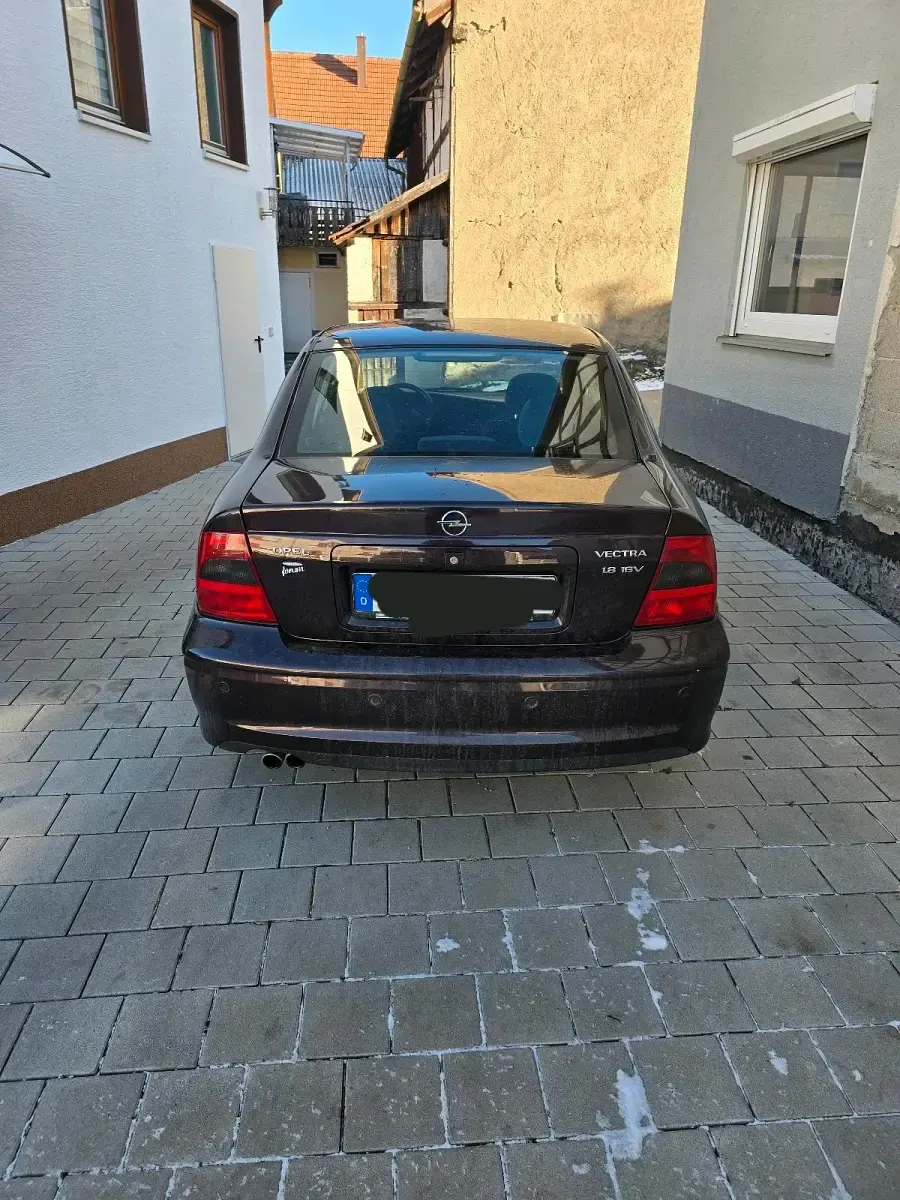 Gebraucht Opel Vectra 115 PS (84 kW) 2000 Violet Limousine