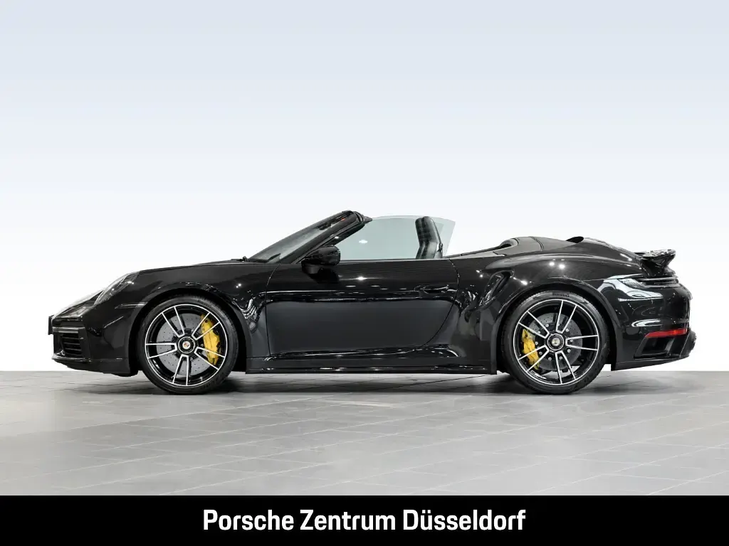Gebraucht Porsche 911 Turbo S Cabriolet 650 PS (478 kW) 2023 Tiefschwarz Cabrio