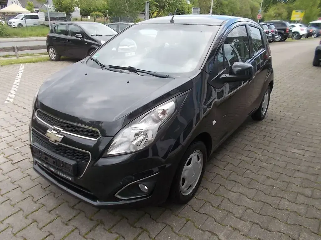 Używany Chevrolet Spark LT 68 KM (50 kW) 2013 Czarny Hatchback