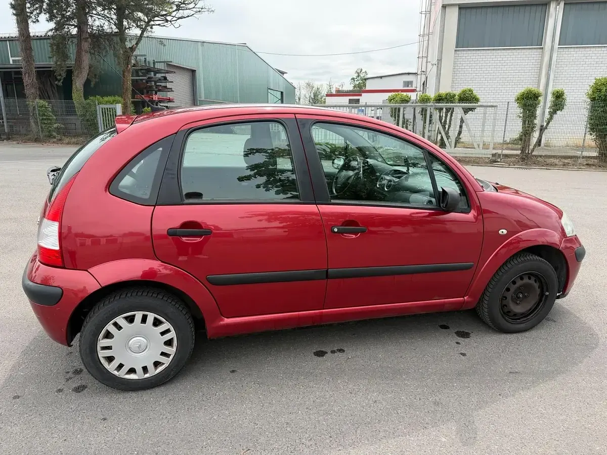 Gebraucht Citroën C3 60 PS (44 kW) 2008 Rot Kleinwagen