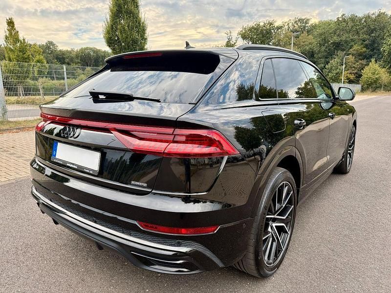Gebraucht Audi Q8 S-Line 286 PS (210 kW) 2019 Schwarz SUV