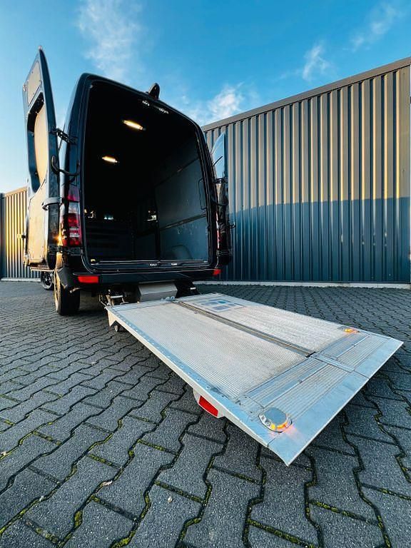 Gebraucht Mercedes Sprinter Exclusive 163 PS (119 kW) 2018 Schwarz Van