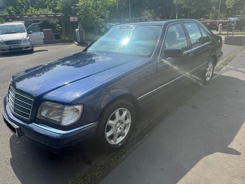 Blau Gebraucht 1996 Mercedes 350 Limousine | 11.250 € - Bild 1/4