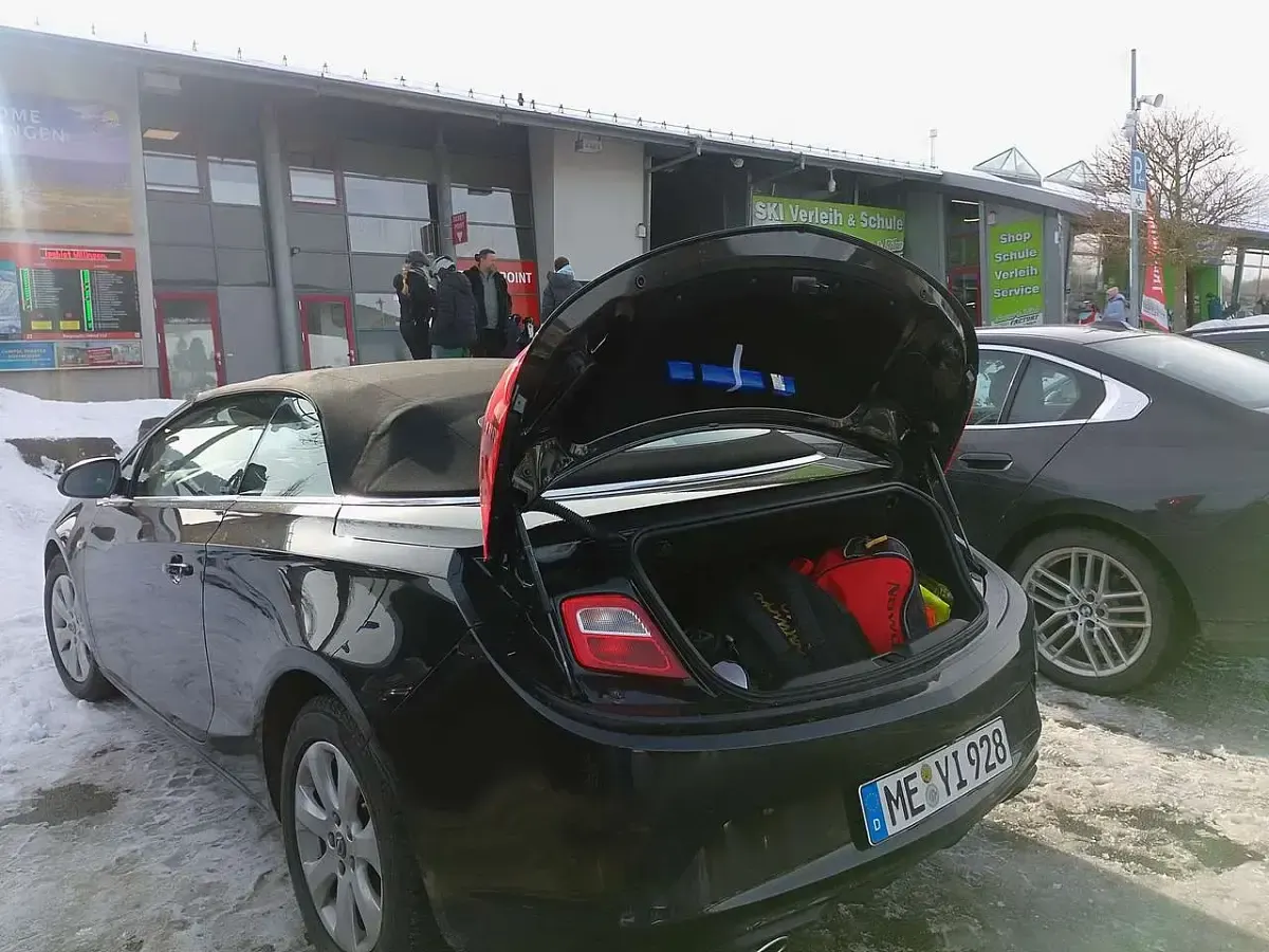 Gebraucht Opel Cascada Innovation 170 PS (125 kW) 2016 Schwarz Cabrio