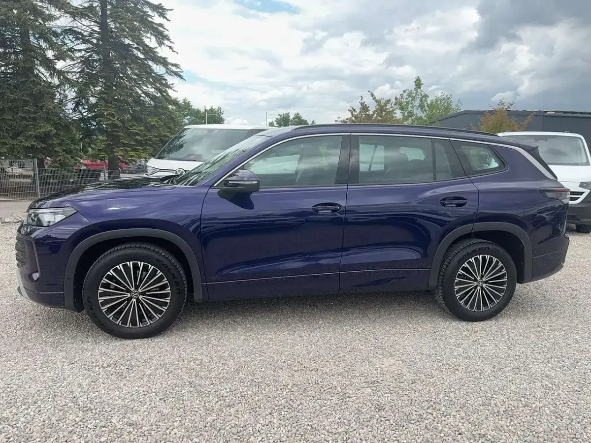 Gebraucht VW Tayron Life 193 PS (141 kW) 2025 Ultra violet SUV