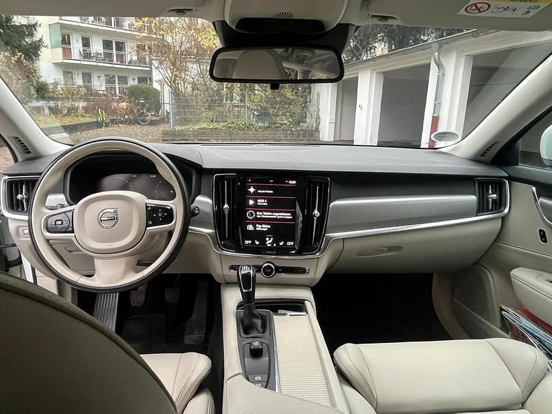 Gebraucht Volvo V90 190 PS (139 kW) 2017 Weiß Kombi