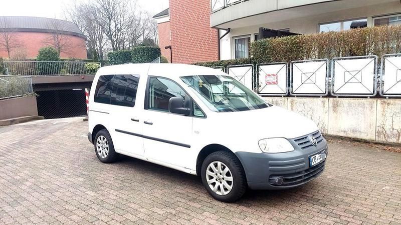 Weiß Gebraucht 2006 VW Caddy Life Van / Kleinbus | 2.250 € (Etwas zu teuer) - Bild 1/4