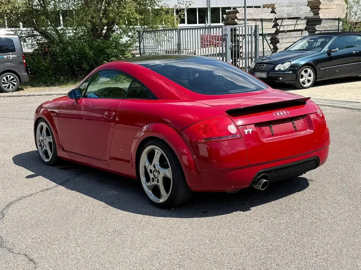 Gebraucht Audi TT 200 PS (147 kW) 2001 Rot Coupé