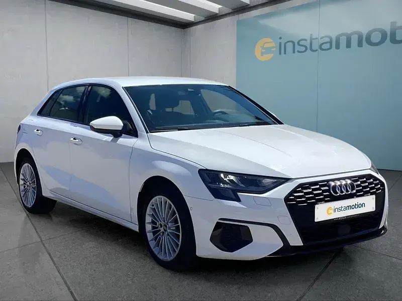 Gebraucht Audi A3 Sportback 204 PS (150 kW) 2023 Weiß Kleinwagen