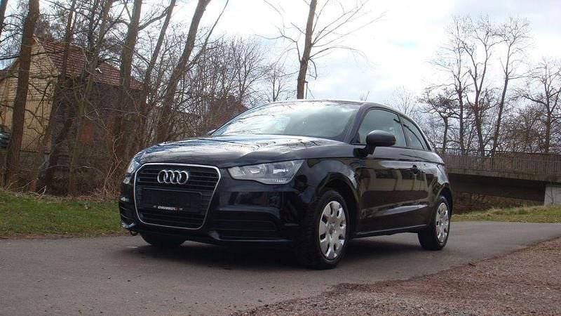 Gebraucht Audi A1 Ambition 90 PS (66 kW) 2013 Schwarz Kleinwagen