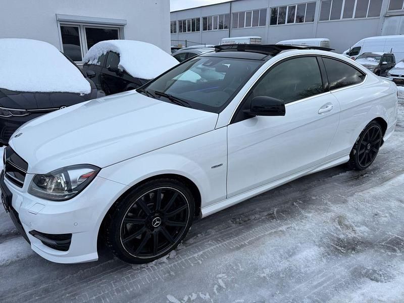 Weiß Gebraucht 2014 Mercedes C250 Sport Edition Coupé | 11.990 € - Bild 1/4