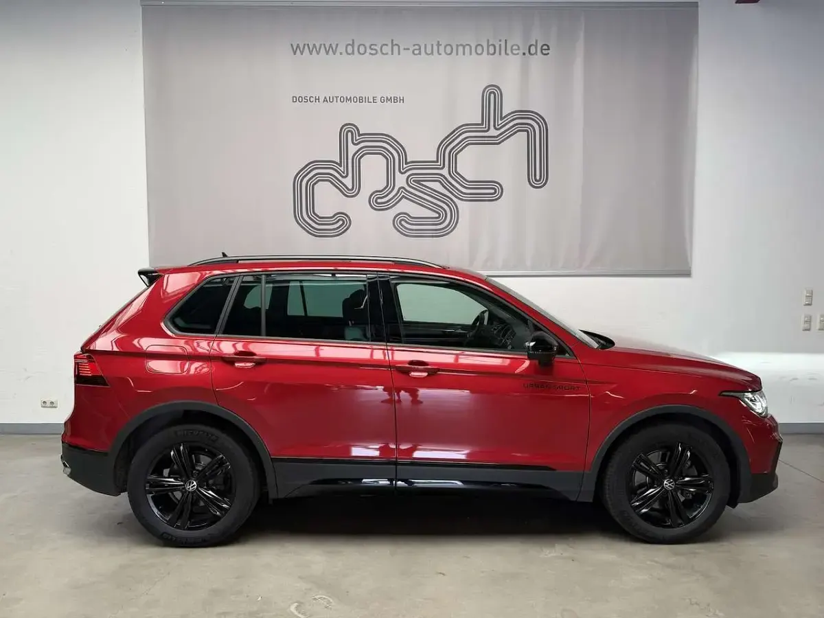 Gebraucht VW Tiguan Sportline 200 PS (147 kW) 2022 Kings red SUV
