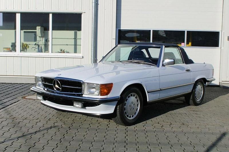 Weiß Gebraucht 1988 Mercedes SL300 Cabrio | 33.900 € - Bild 1/4