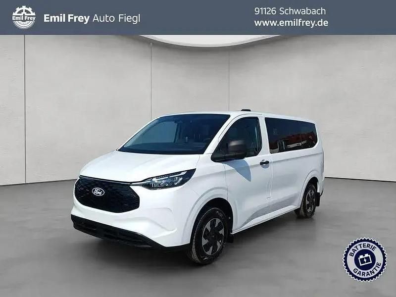 Neu Ford E-Transit Trend 100 kW (136 PS) 2026 Weiß Van