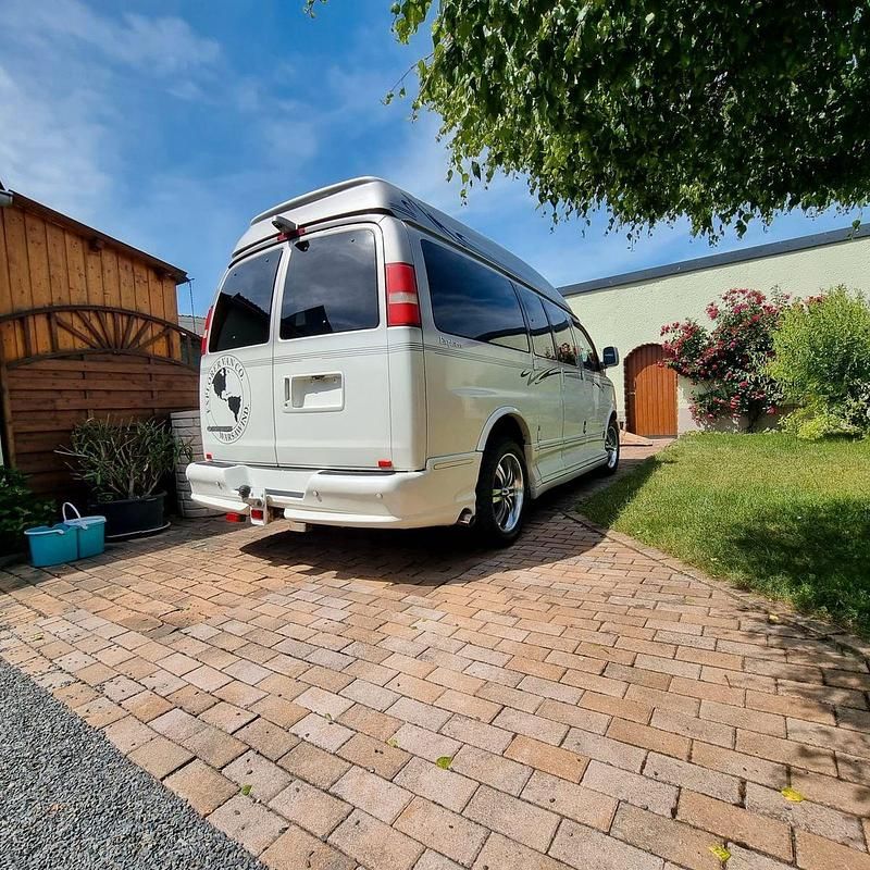 Gebraucht Chevrolet Express 273 PS (200 kW) 2006 Weiß Van / Kleinbus