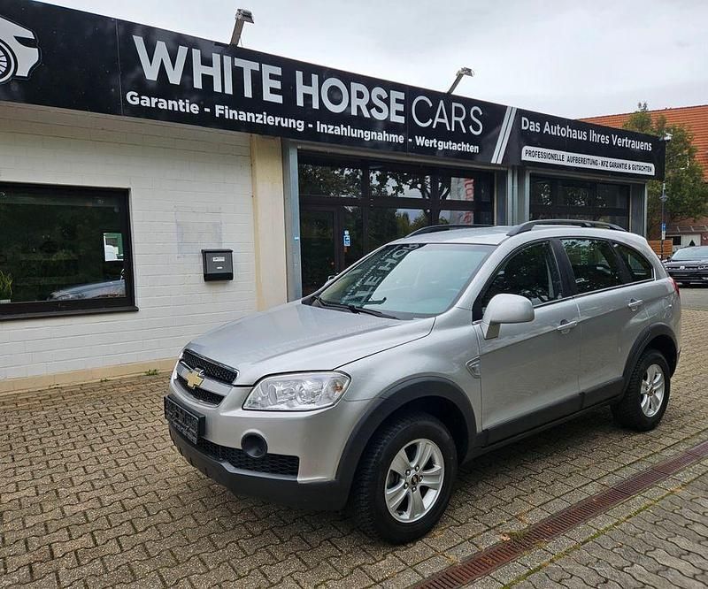 Gebraucht Chevrolet Captiva LS 136 PS (100 kW) 2009 Silber SUV