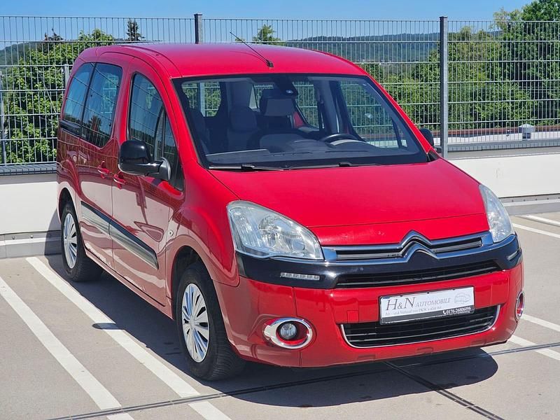 Gebraucht Citroën Berlingo SELECTION 98 PS (72 kW) 2012 Rot Van / Kleinbus