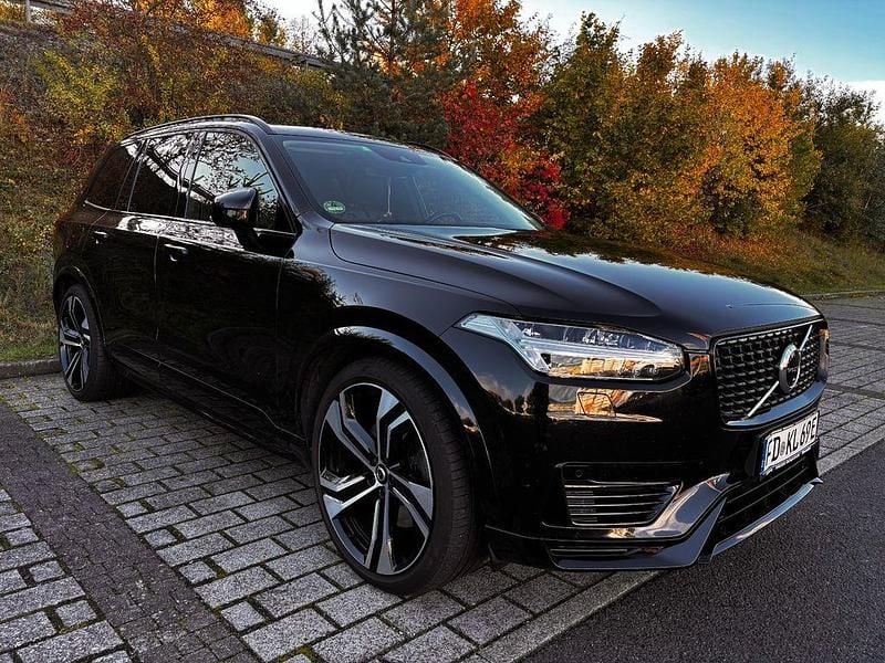 Schwarz Gebraucht 2021 Volvo XC90 R-Design SUV | 46.990 € (Teuer) - Bild 1/4