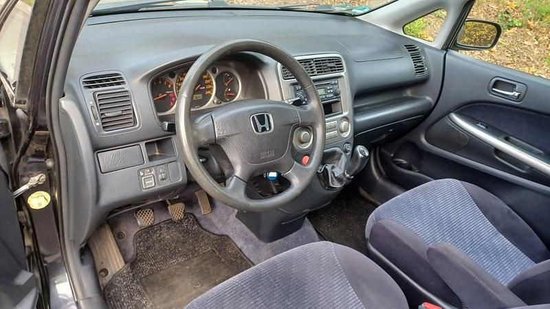 Grau Gebraucht 2001 Honda Stream Van / Kleinbus | 2.350 € - Bild 1/4