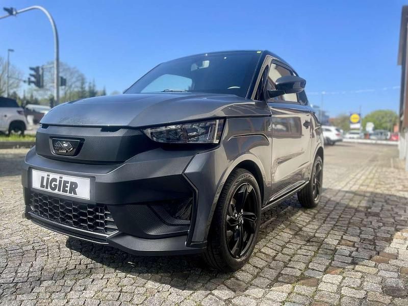 Uusi Ligier JS50 2025 Valkoinen Viistoperä