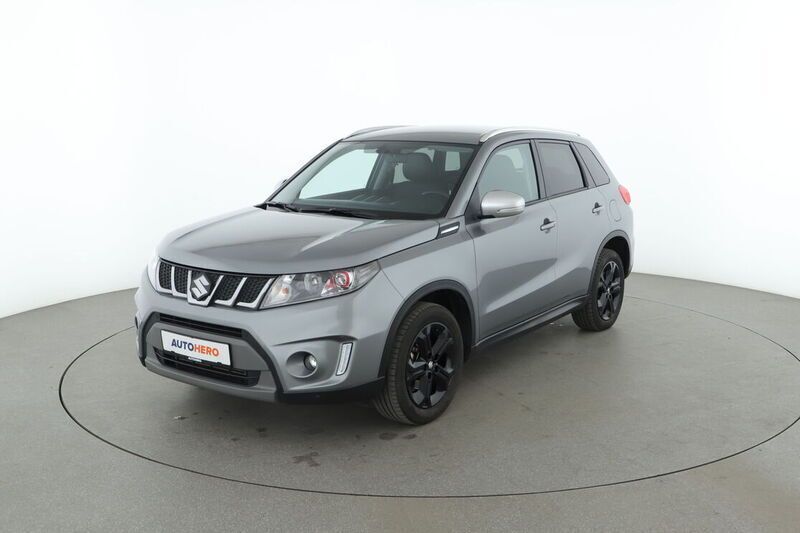 Grau Gebraucht 2016 Suzuki Vitara SUV | 14.900 € (Fairer Preis) - Bild 1/4