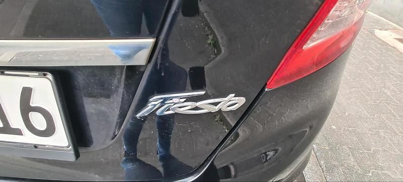 Gebraucht Ford Fiesta 2011 Schwarz Kleinwagen