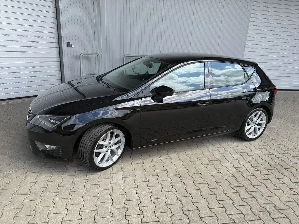 Gebraucht Seat Leon FR 184 PS (135 kW) 2015 Schwarz Limousine