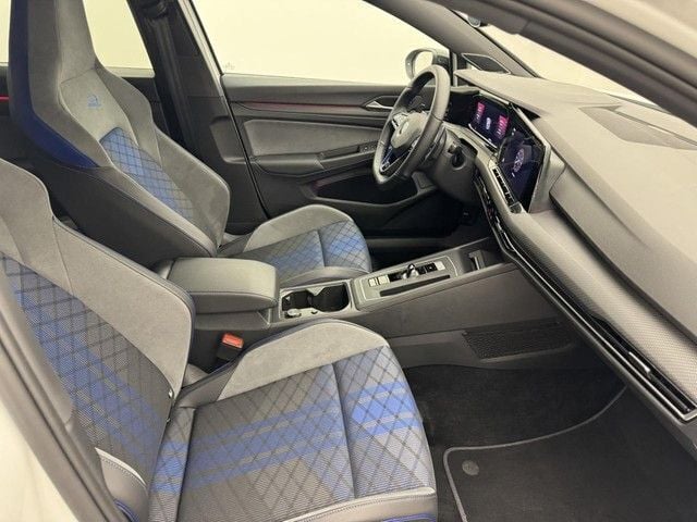 Gebraucht VW Golf VIII R 320 PS (235 kW) 2022 Pure white, solid Limousine