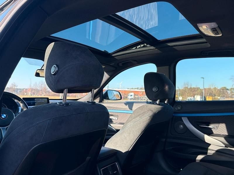 Gebraucht BMW 330 M Performance 258 PS (189 kW) 2016 Blau Limousine