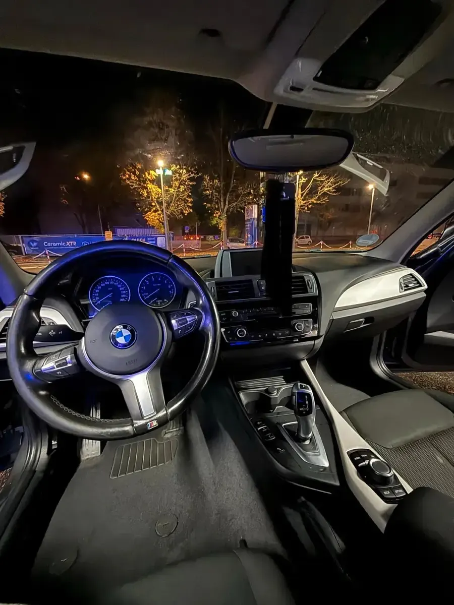 Gebraucht BMW 118 136 PS (100 kW) 2017 Grau Kleinwagen