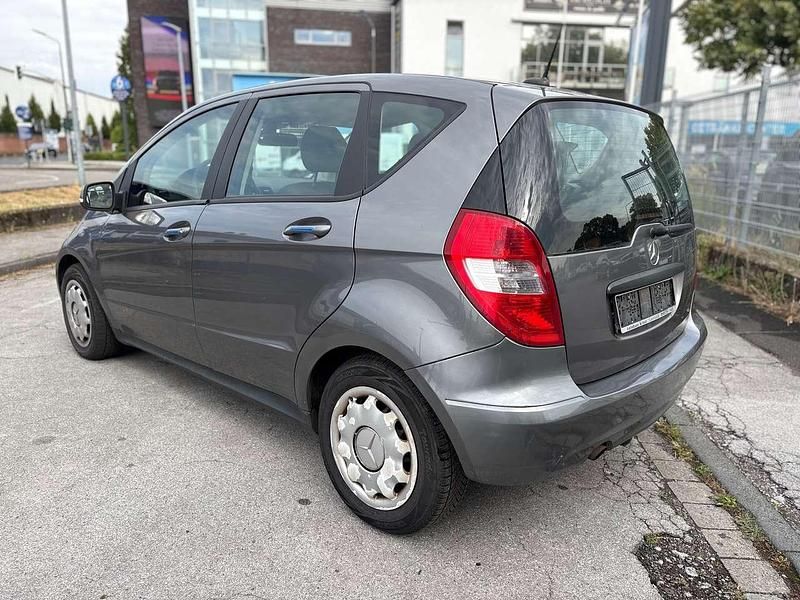 Gebraucht Mercedes A160 95 PS (69 kW) 2009 Grau Kleinwagen