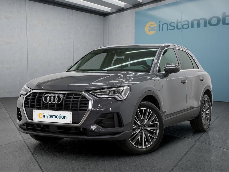 Grau Gebraucht 2022 Audi Q3 SUV | 31.499 € (Fairer Preis) - Bild 1/4