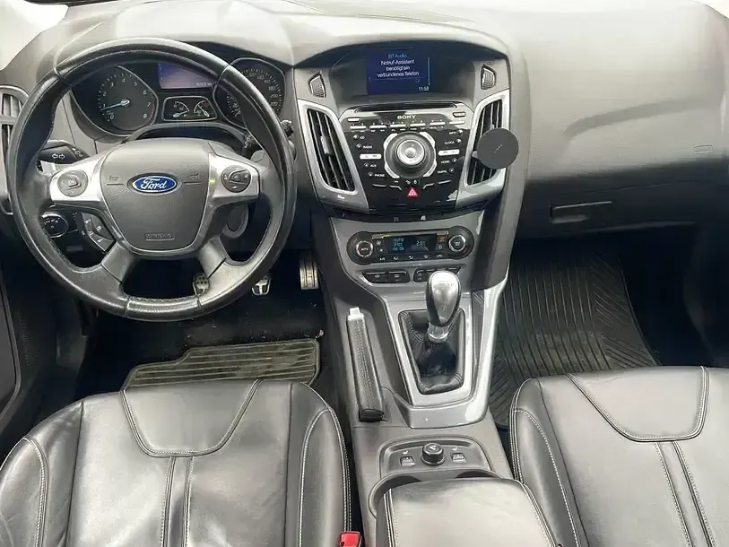 Gebraucht Ford Focus Titanium 150 PS (110 kW) 2013 Weiß Kombi