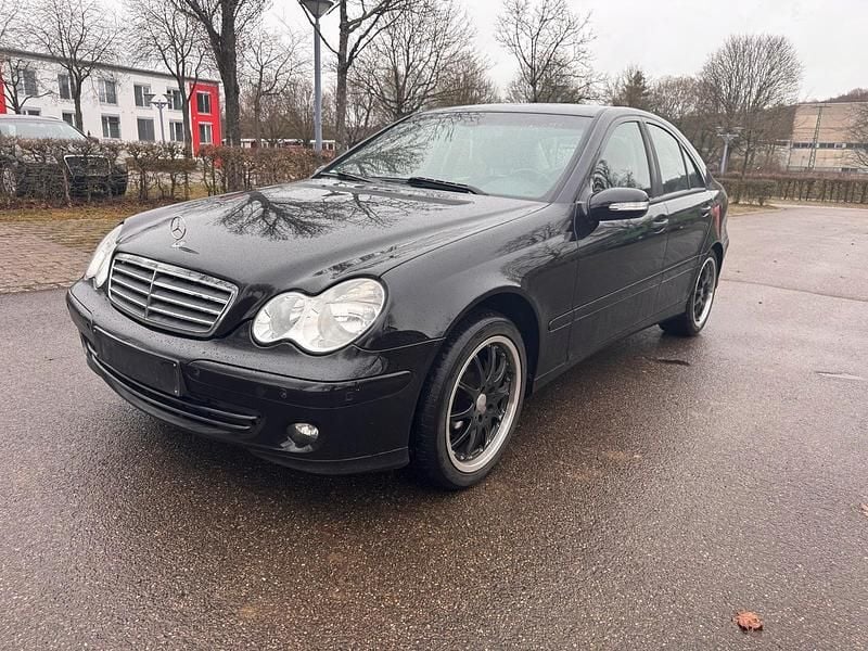 Gebraucht Mercedes C220 150 PS (110 kW) 2006 Schwarz Limousine