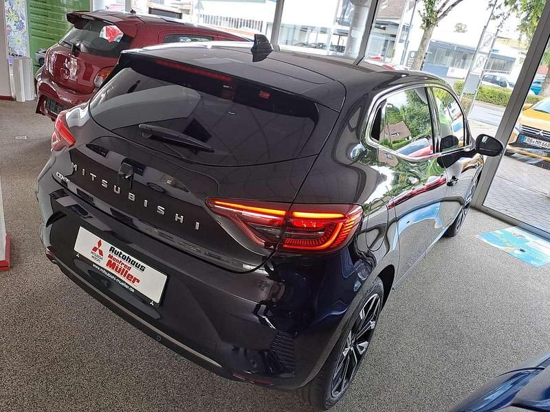 Neu Mitsubishi Colt Select 91 PS (66 kW) 2025 Onyxschwarz (m) Kleinwagen