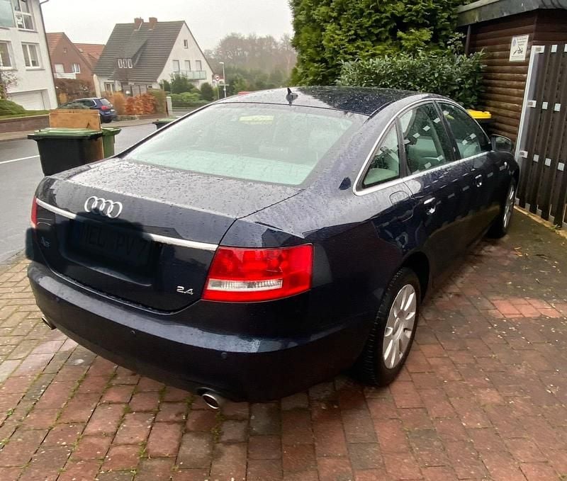 Blau Gebraucht 2006 Audi A6 Limousine | 3.200 € (Superpreis) - Bild 1/4