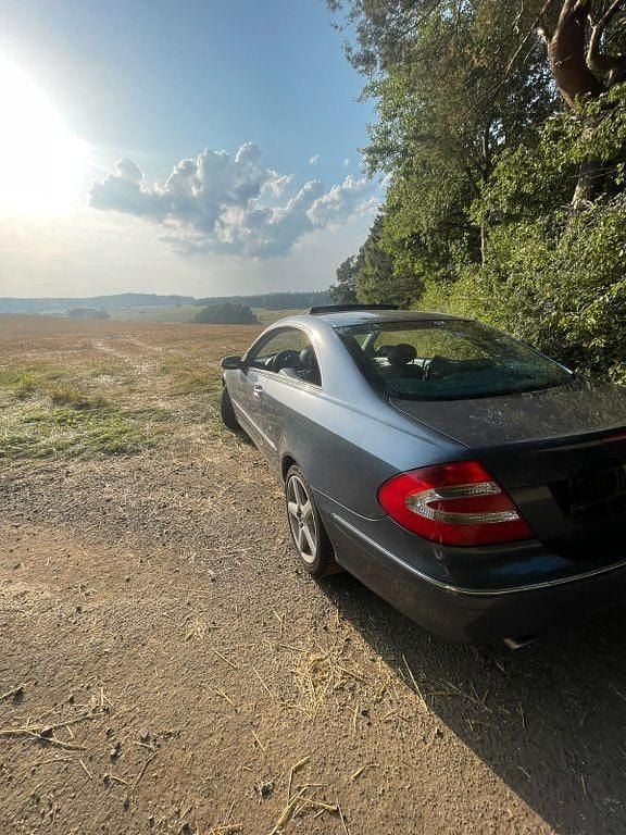 Gebraucht Mercedes CLK240 Elegance 170 PS (125 kW) 2003 Coupé
