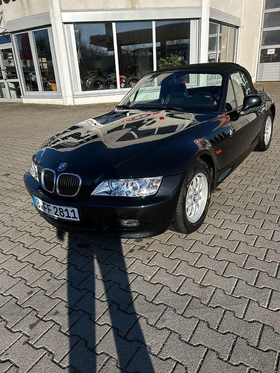 Schwarz Gebraucht 1996 BMW Z3 Cabrio | 6.900 € (Superpreis) - Bild 1/4