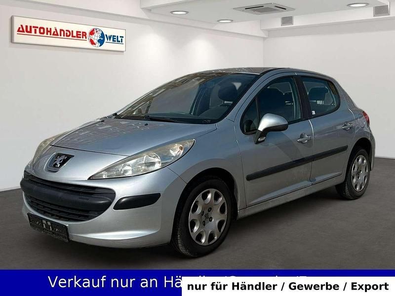 Grau Gebraucht 2009 Peugeot 207 Limousine | 899 € (Guter Preis) - Bild 1/3