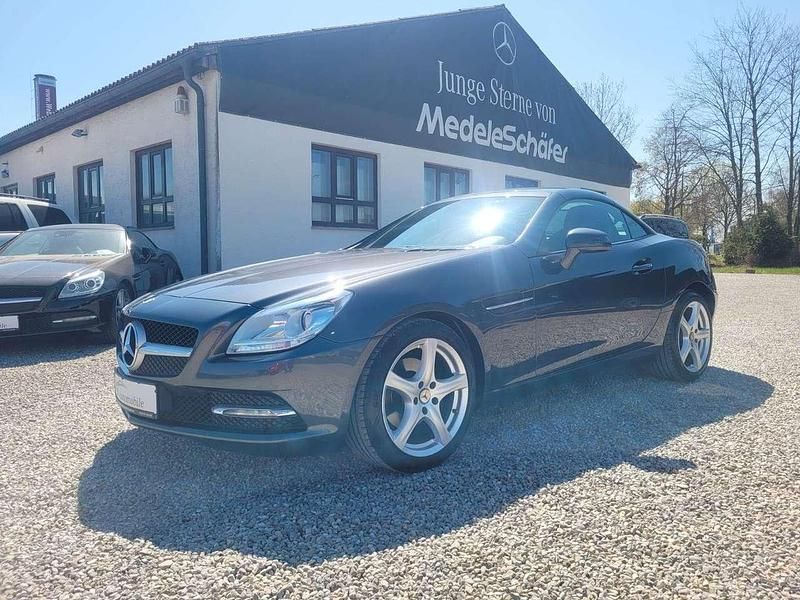 Gebraucht Mercedes SLK200 184 PS (135 kW) 2012 Grau Cabrio