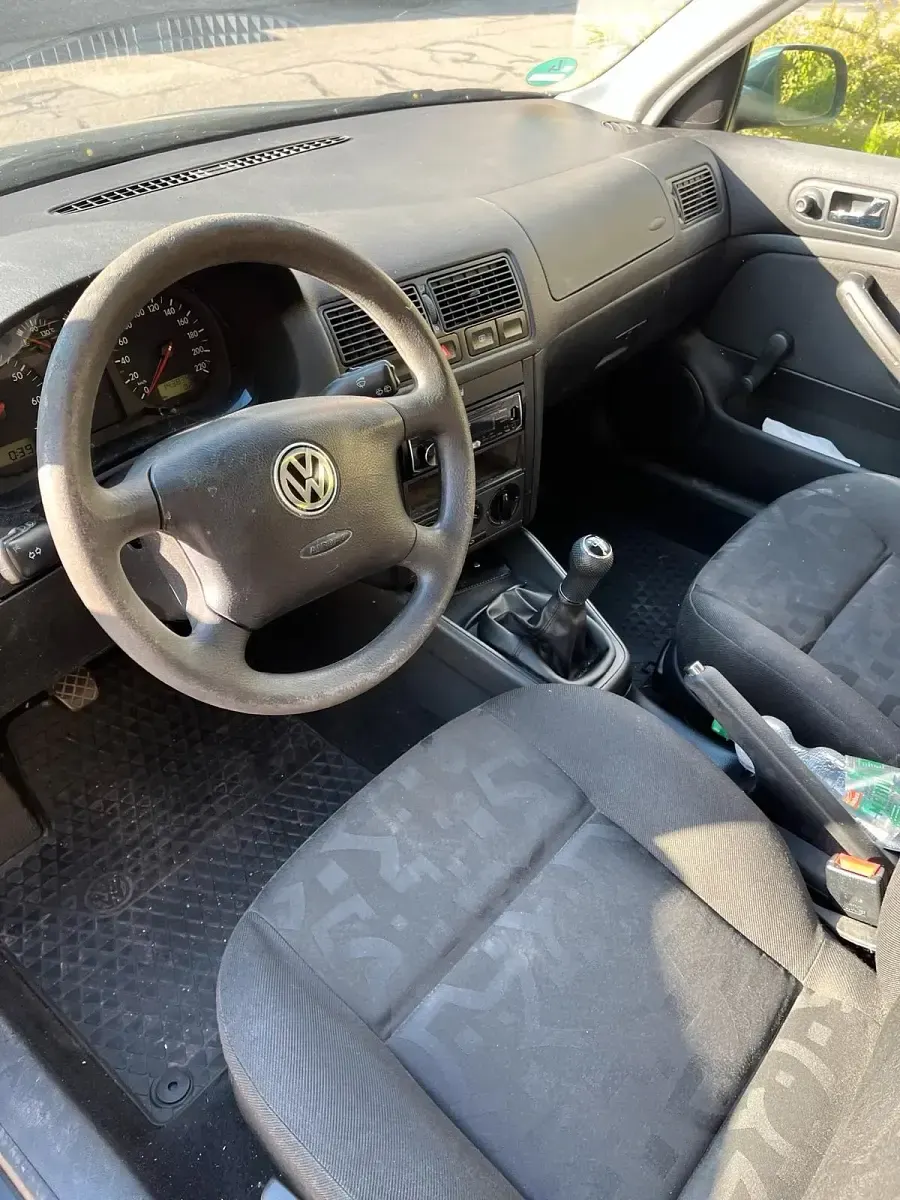 Gebraucht VW Golf III 75 PS (55 kW) 1999 Grün Kleinwagen