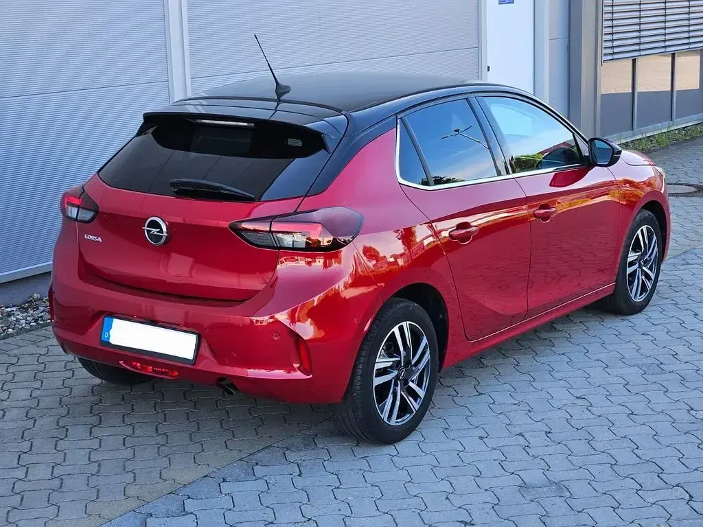 Käytetty Opel Corsa Elegance 101 HP (74 kW) 2022 Punainen Viistoperä