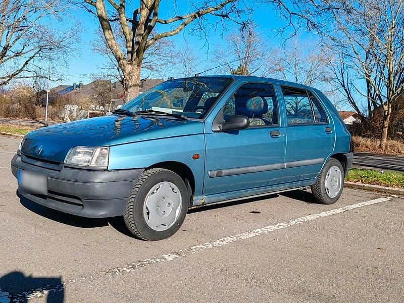 Gebraucht Renault Clio 54 PS (39 kW) 1994 Grün Kleinwagen