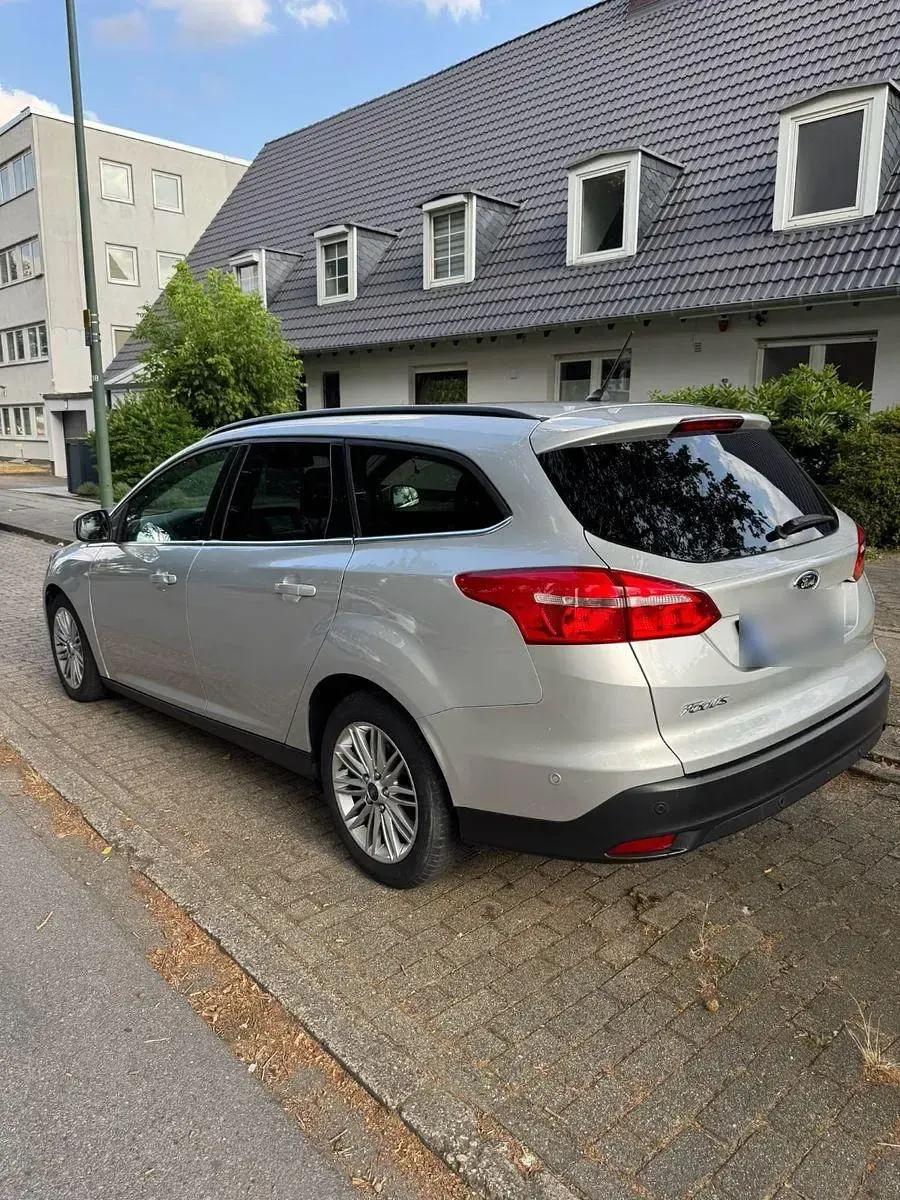 Gebraucht Ford Focus Business Edition 120 PS (88 kW) 2018 Silber Kombi