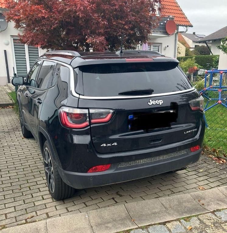Gebraucht Jeep Compass Limited 170 PS (125 kW) 2020 Schwarz SUV