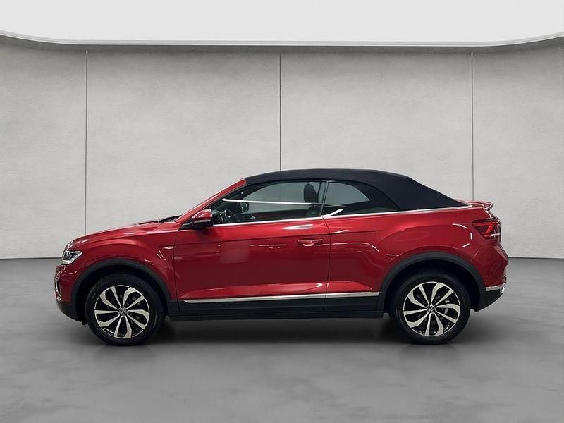 Gebraucht VW T-Roc Cabriolet Style 110 PS (80 kW) 2023 Kings red metallic Cabrio